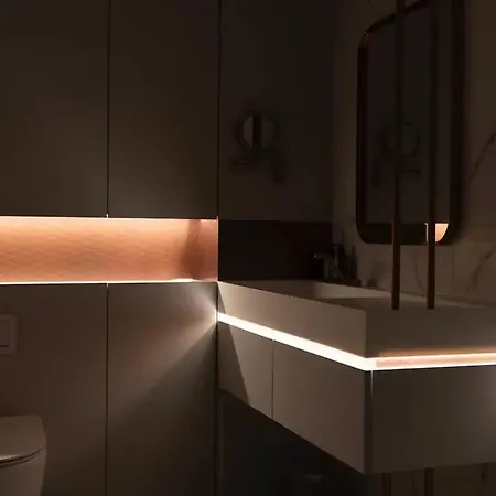 Luxe A La France - Vue Eiffel Apartment *