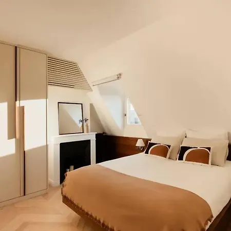 Luxe A La France - Vue Eiffel Apartment Paris
